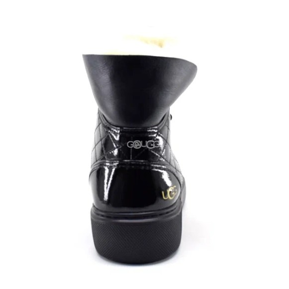 Ugg Shanti Black/White