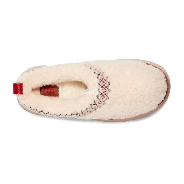 Fluffy white uggs online